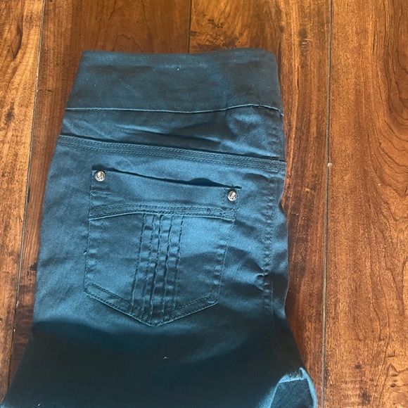 Teal pants - Picture 4 of 4